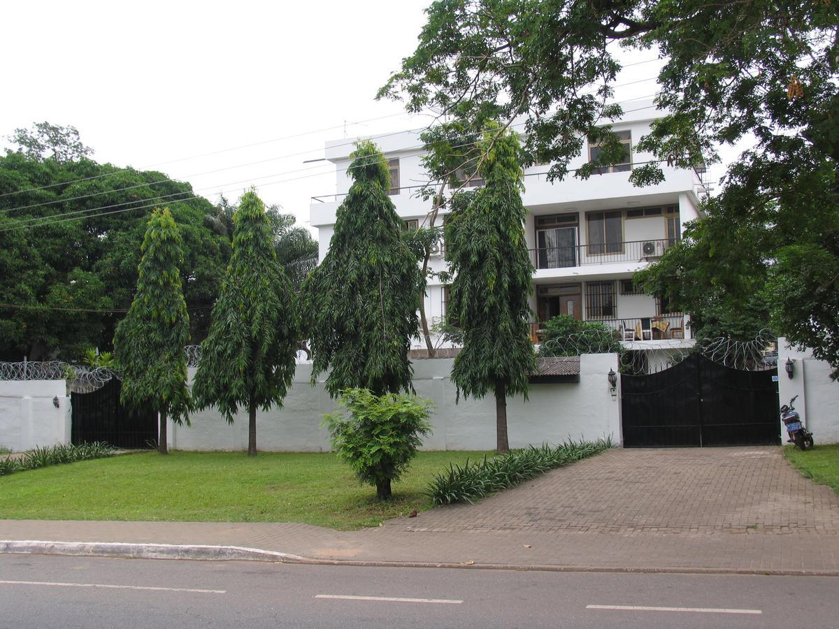 Kwasi Affum Apartments Accra Exterior photo